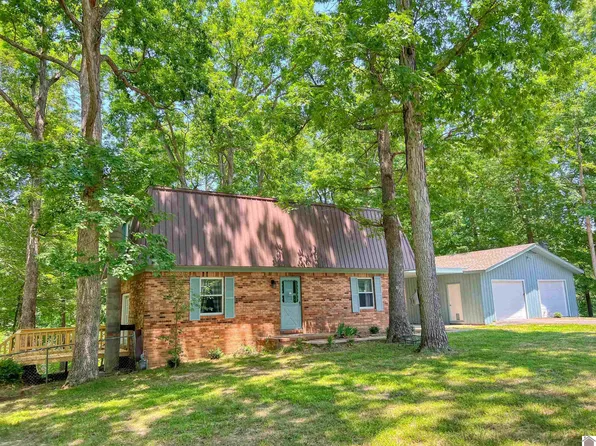 181 Woodland Dr, Benton, KY 42025