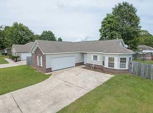 7713 Falcon Cir, Ocean Springs, MS 39564