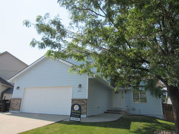 3501 Aspen Ln