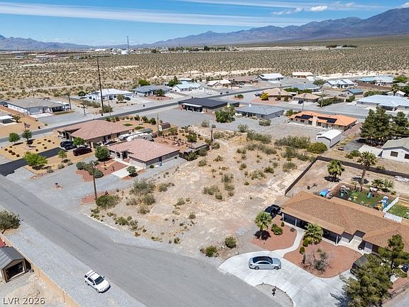 4th image of 3200 Havasu St