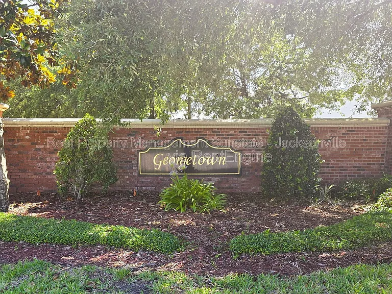4298 Ellipse Dr — Photo 3