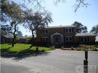 801 NW Avenue F, Carrabelle, FL 32322