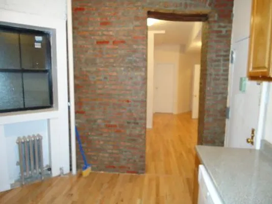 Rented by Village Living Realty | media 2