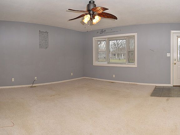4th image of 3504 E Southern Ave