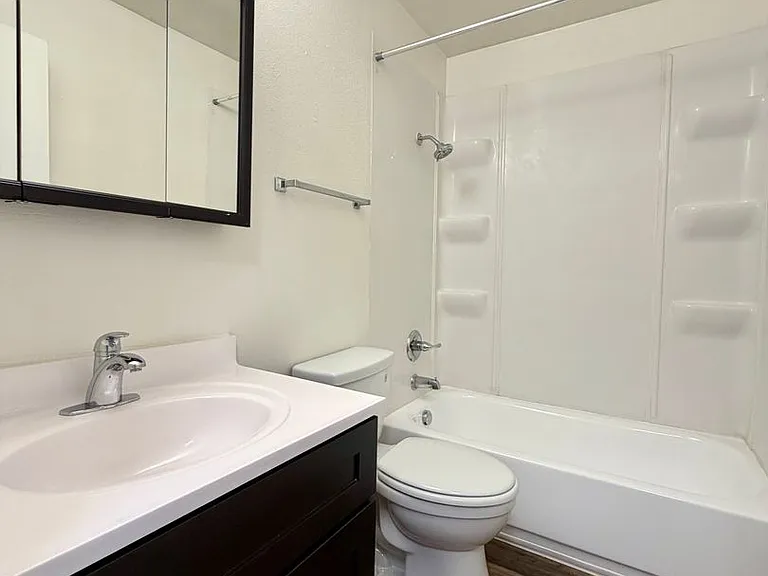 4129 SE Cesar E Chavez Blvd #12 — Photo 17