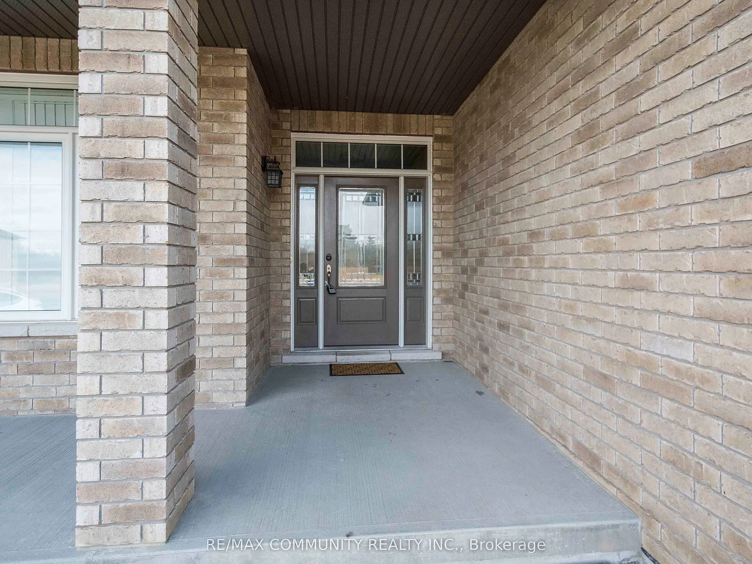 4 bed, $3,100 — Photo 2