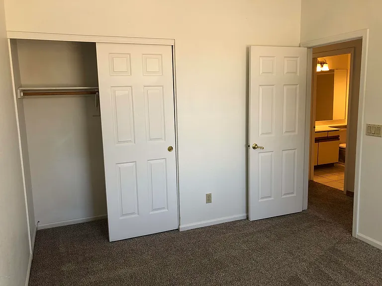 16226 S 37th Way — Photo 37