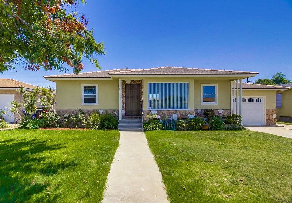 1st image of 641 Oaklawn Ave