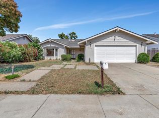 8540 Culp Dr, Gilroy, CA 95020