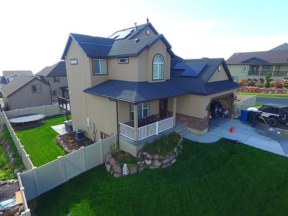2nd image of 2568 S Palomino Dr