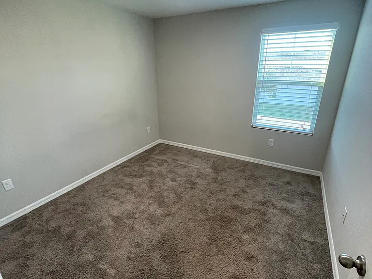 13037 Pennybrook Dr — Photo 17