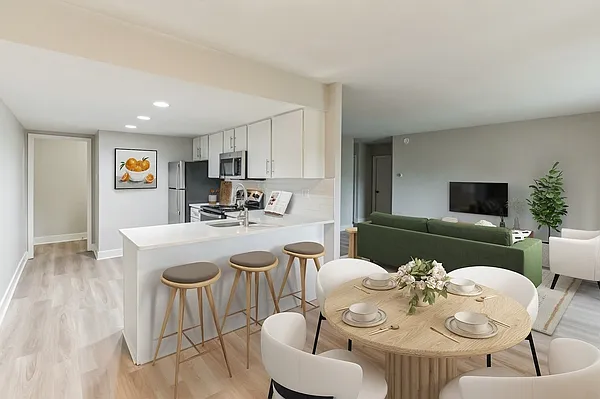 Eagle Rock Apartments at Malvern — Photo 2