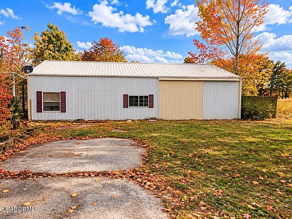 5th image of 1200 County Road 263
