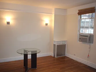 Rented by Sheila M Apfel, LREB