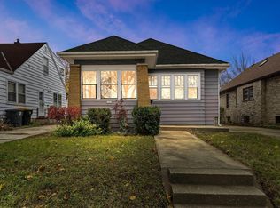 2442 N 69th St, Wauwatosa, WI 53213