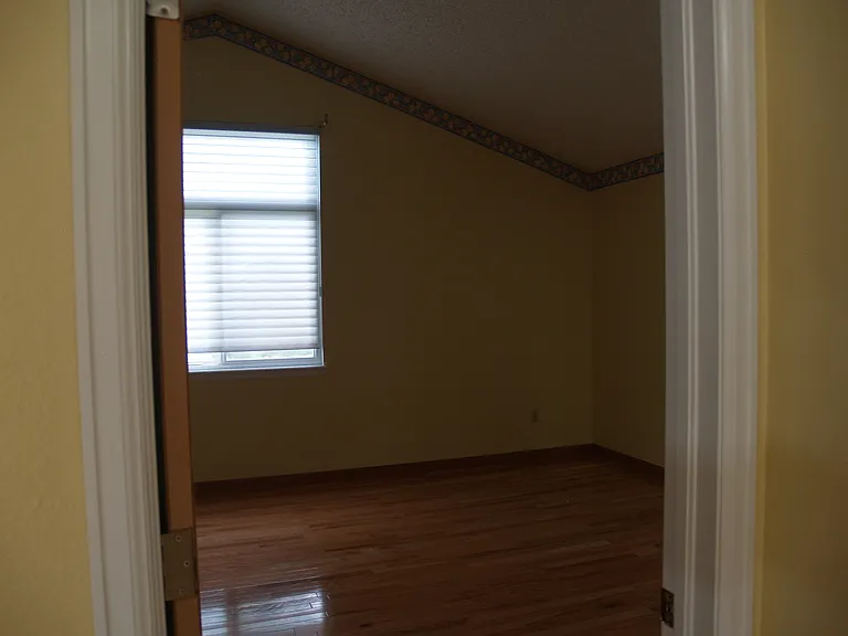 2419 S Gray Dr — Photo 5