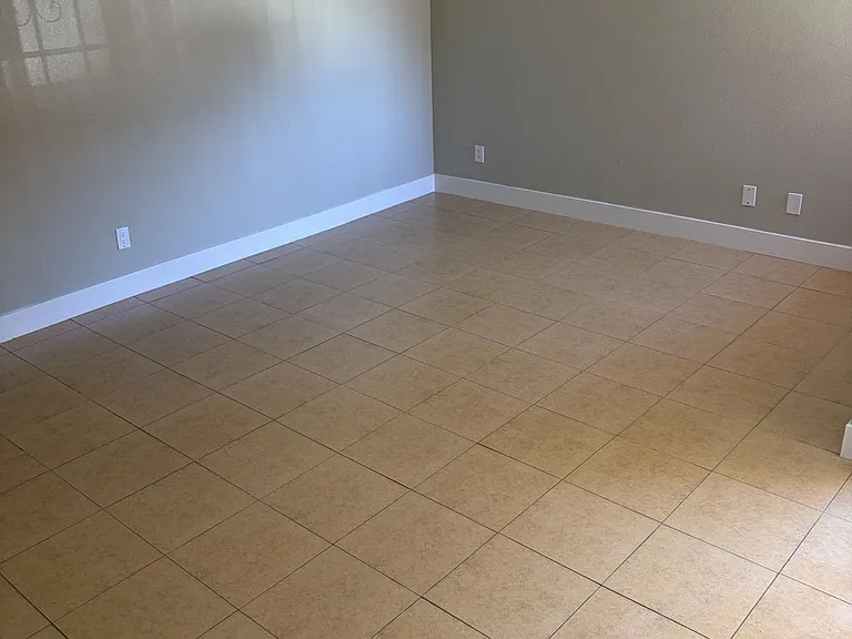 4694 Monterey Cir #MAIN — Photo 10