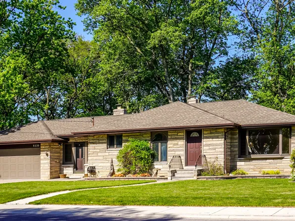 9330 Keilman St, Saint John, IN 46373