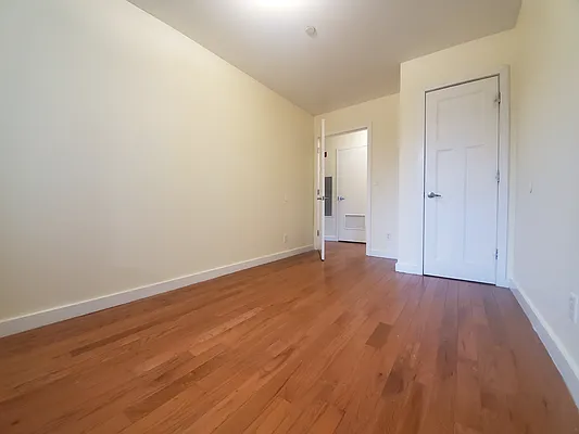 Rented by Doorway NYC, LLC | media 22