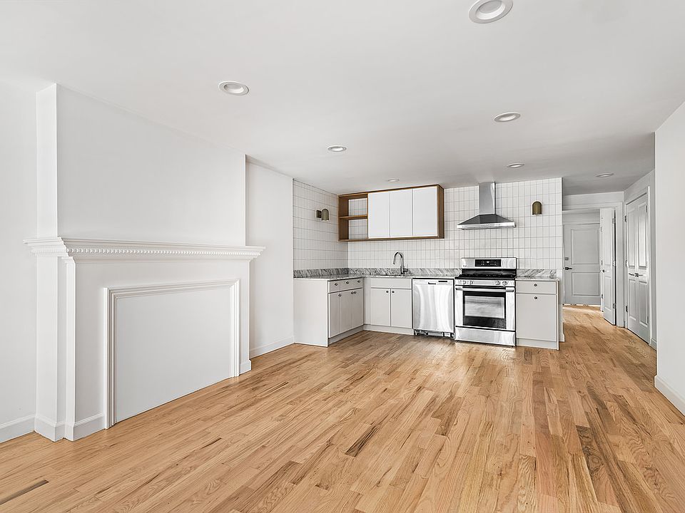1st image of 739 Macon St #1