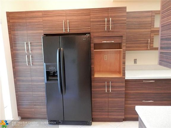 4th image of 2027 SW 15th St APT 174