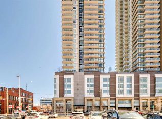 1122 W 3rd St SE #2103, Calgary, AB T2G 1H7