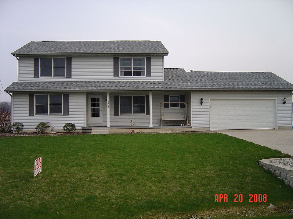 3136 square feet