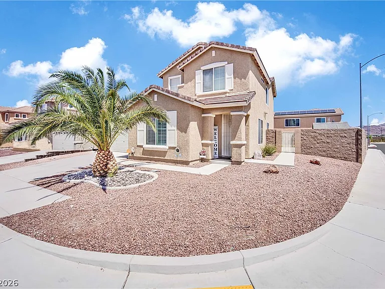 668 Sunrise Lake Pl — Photo 3
