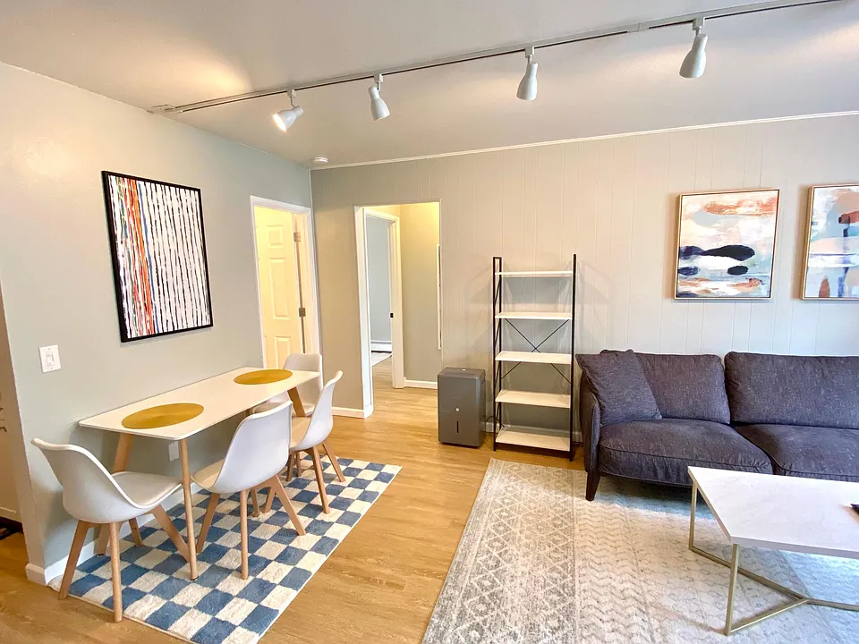 2808 Jones Ave #2