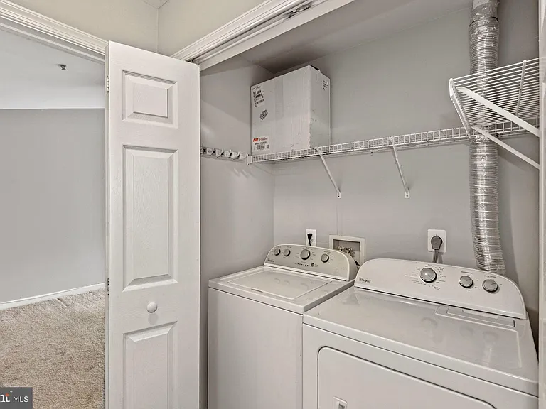 2015 Gov Thomas Bladen Way #301 — Photo 18