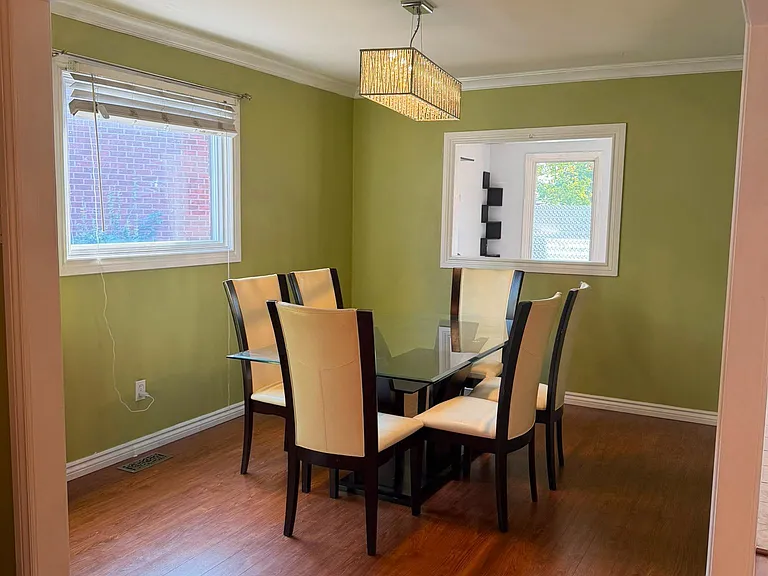 54 Harley Dr #MAIN 2ND FLR — Photo 3