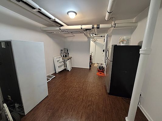 5th image of 2693 Morris Ave #Dd