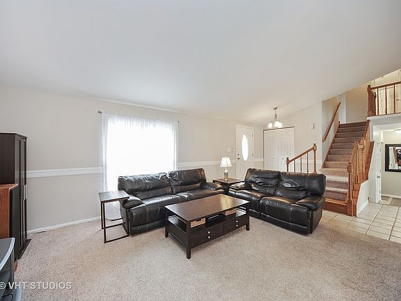 2nd image of 1212 W Meade Ln