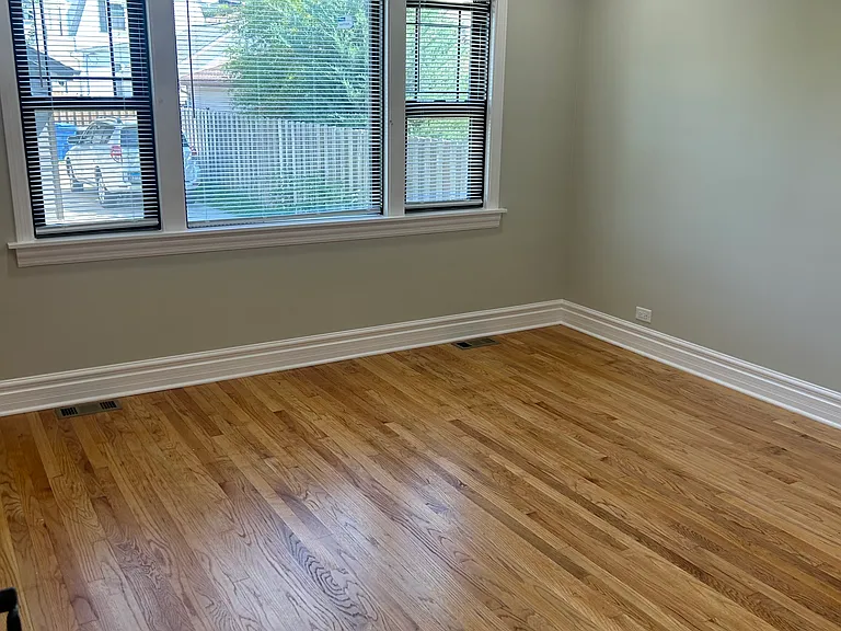 6620 W Devon Ave #1 — Photo 4