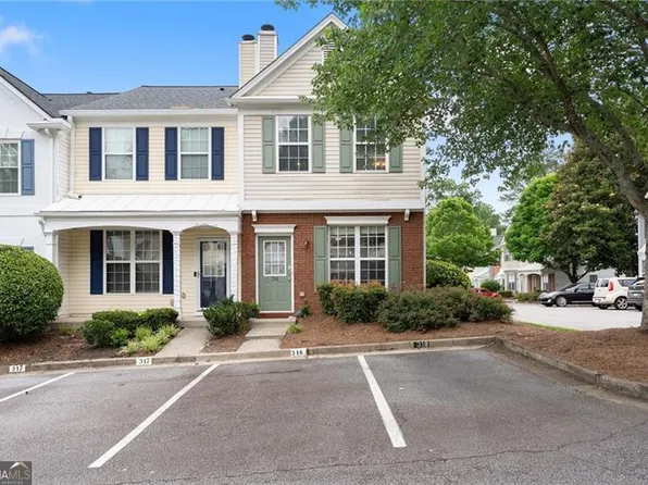 318 Devonshire Dr, Alpharetta, GA 30022