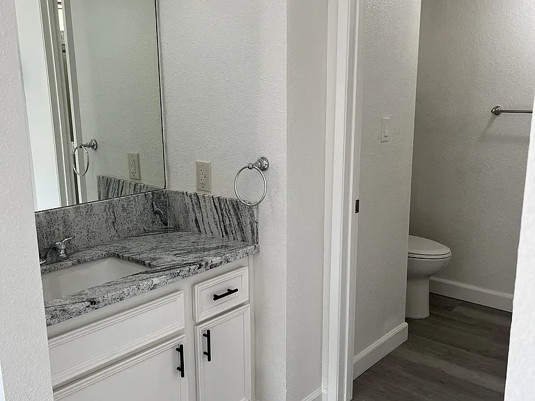3701 Colonial Dr #30 — Photo 6