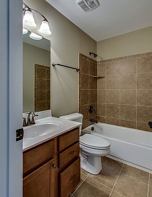 The Harper Hall Bath