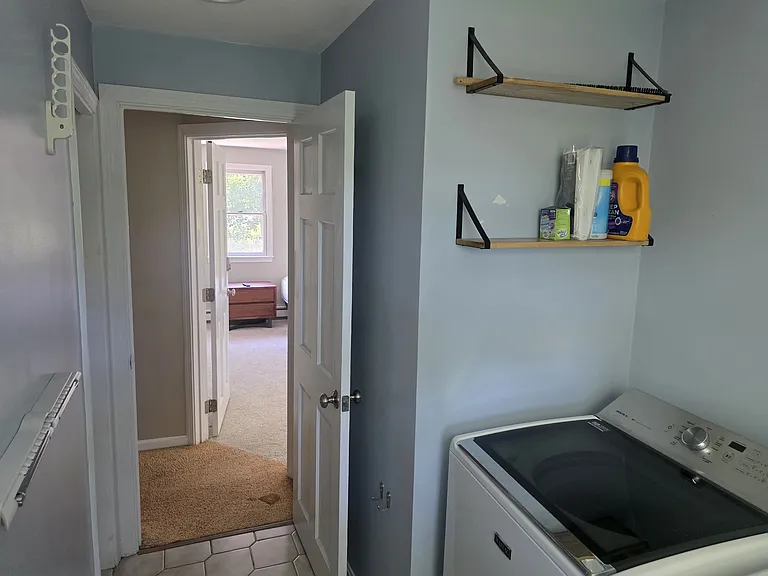 35 Nonantum Rd — Photo 17