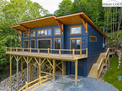 124 Holly Lane, Banner Elk, NC, 28604