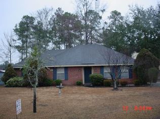 710 Dover Ln, Hinesville, GA 31313