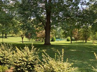 205 Dove Ln, Bardstown, KY 40004