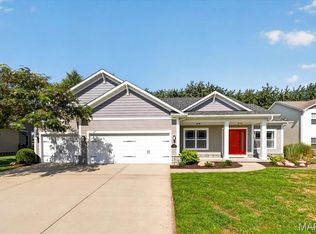 1309 Hollander Ct, O'Fallon, IL 62269