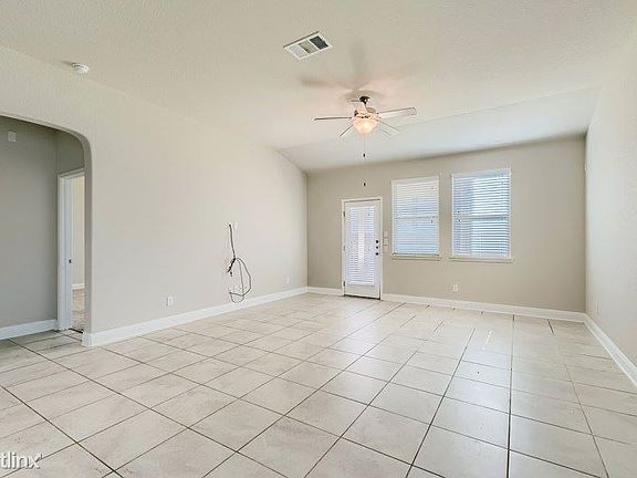 5th image of 8114 Cactus Bend Dr