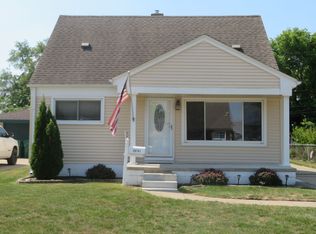 28741 Bridge St, Garden City, MI 48135