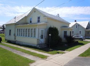 62 Church St, Champlain, NY 12919