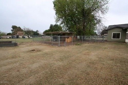 2nd image of 10326 W Avalon Dr