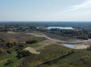 2265 Pinto Dr, Wayzata, MN 55391