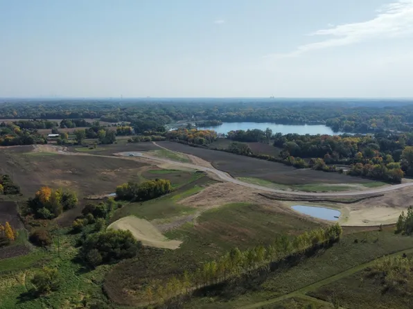 2265 Pinto Dr, Wayzata, MN 55391