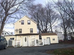 275 High St, Lawrence, MA 01841
