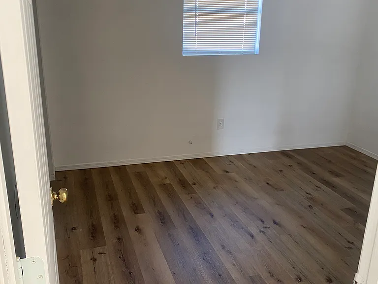 1006 E Griggs St #B — Photo 6
